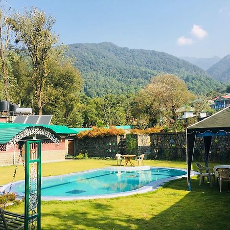 Tatva Bir Tents And Hotel Kangar Экстерьер фото