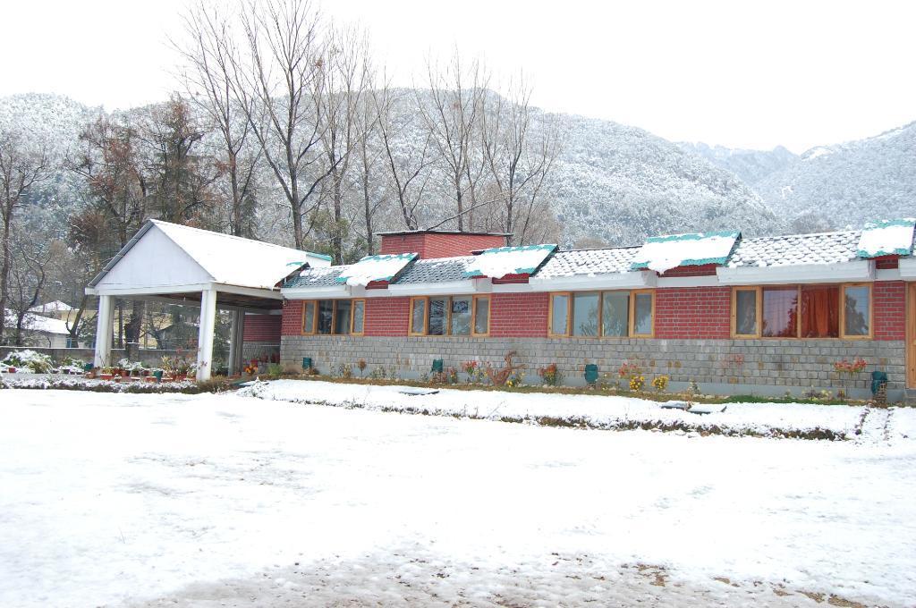 Tatva Bir Tents And Hotel Kangar Экстерьер фото