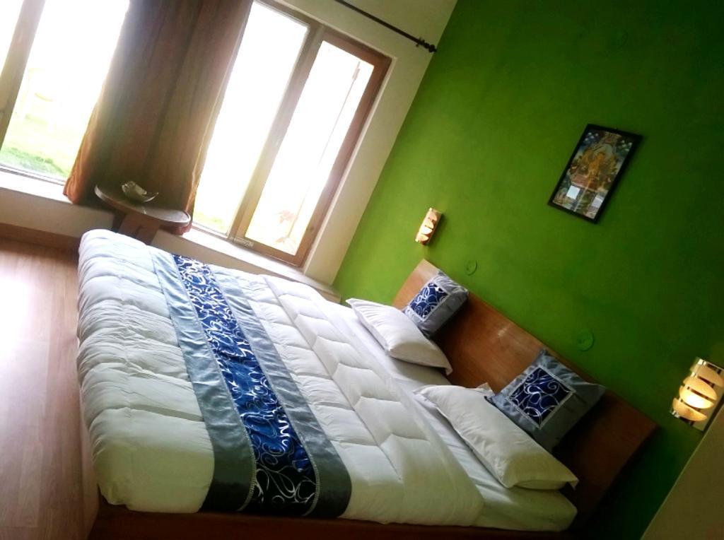 Tatva Bir Tents And Hotel Kangar Экстерьер фото