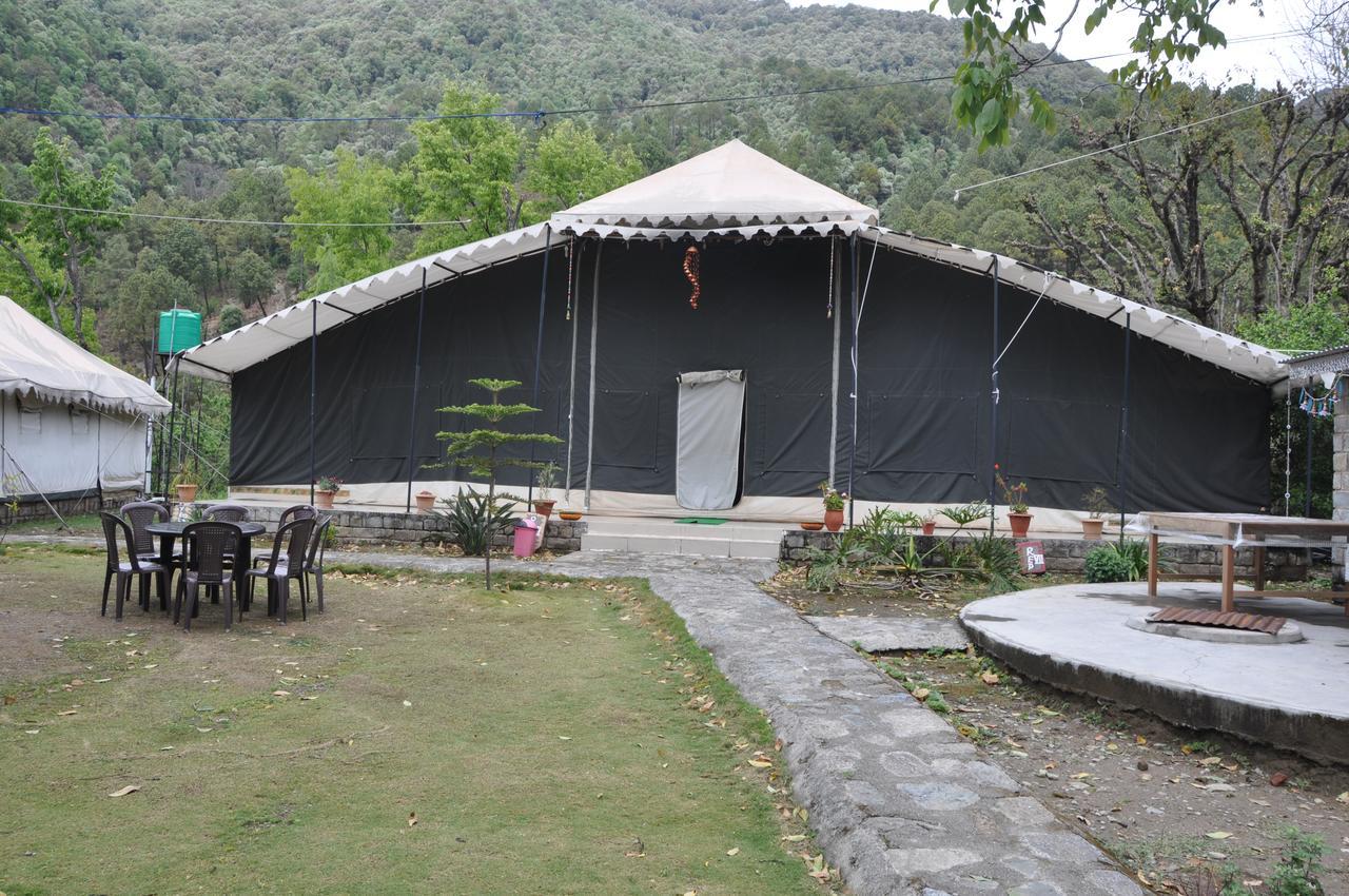 Tatva Bir Tents And Hotel Kangar Экстерьер фото
