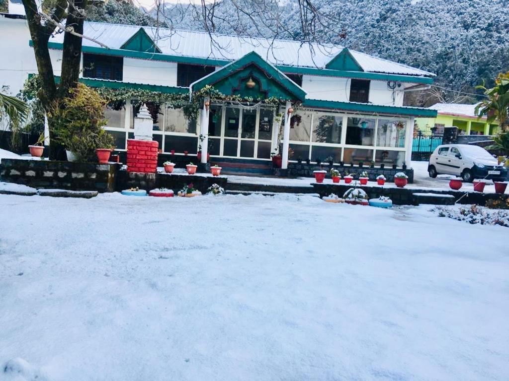 Tatva Bir Tents And Hotel Kangar Экстерьер фото